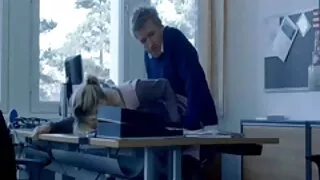 Õpetaja pakub õpilasele seks brutal seksi.