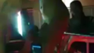 Lits karjub albaniaseks BDSM seksi ajal.