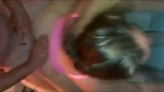 Ta fucks ja blonde seks massaaži tema tuss.