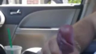 Katie võtab oma kallima sex na plazi porno uriini.